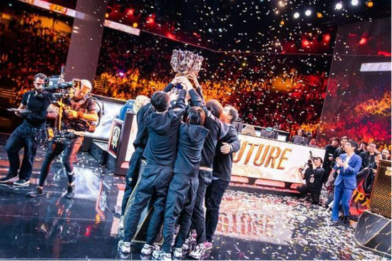 Bin坦言队伍陷“人造蜜月期”连胜不断，期待世界赛交手T1-多宝电竞